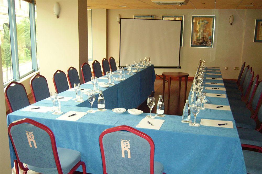 Hotel Ms Maestranza Малага Екстериор снимка
