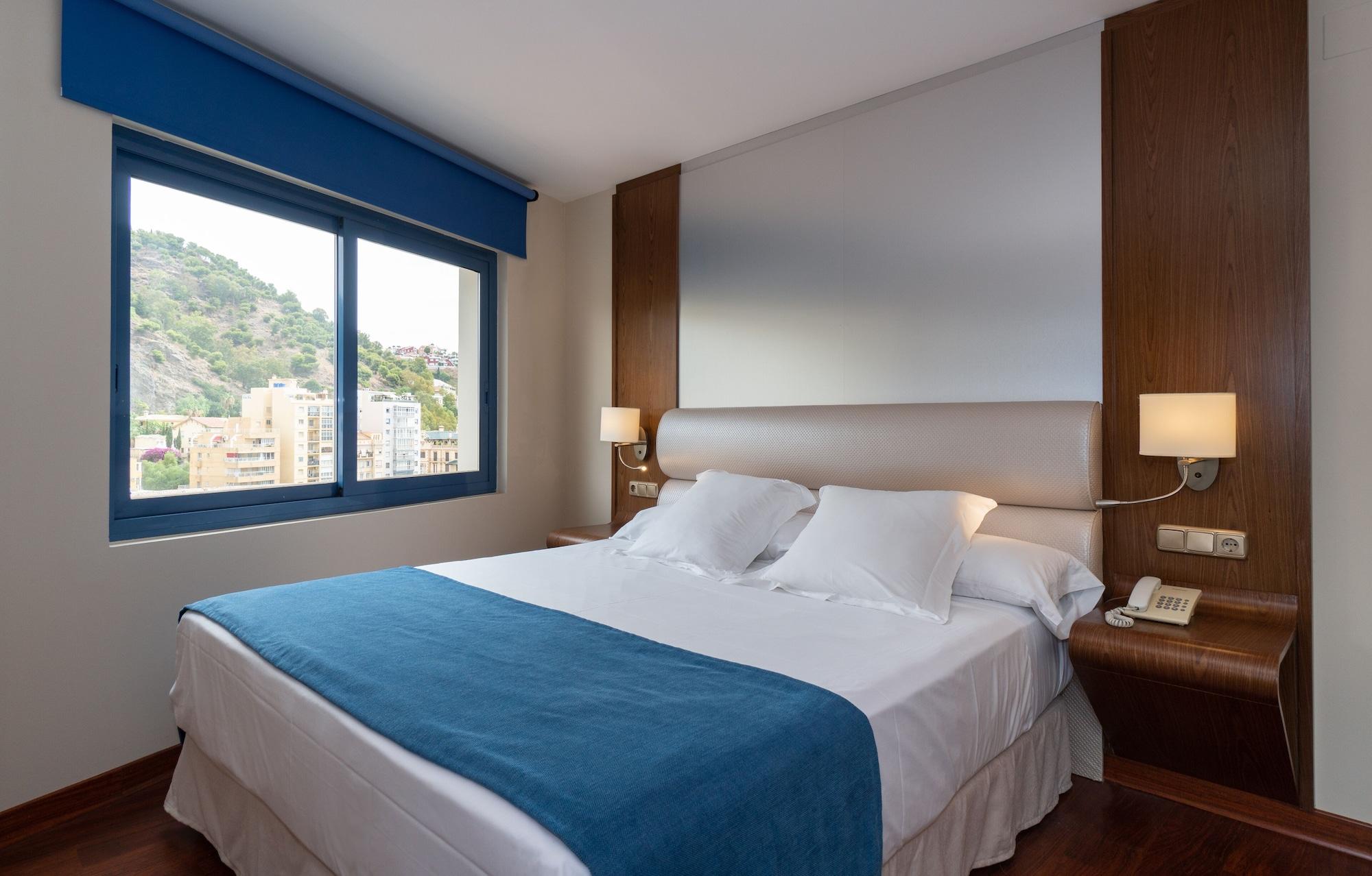 Hotel Ms Maestranza Малага Екстериор снимка
