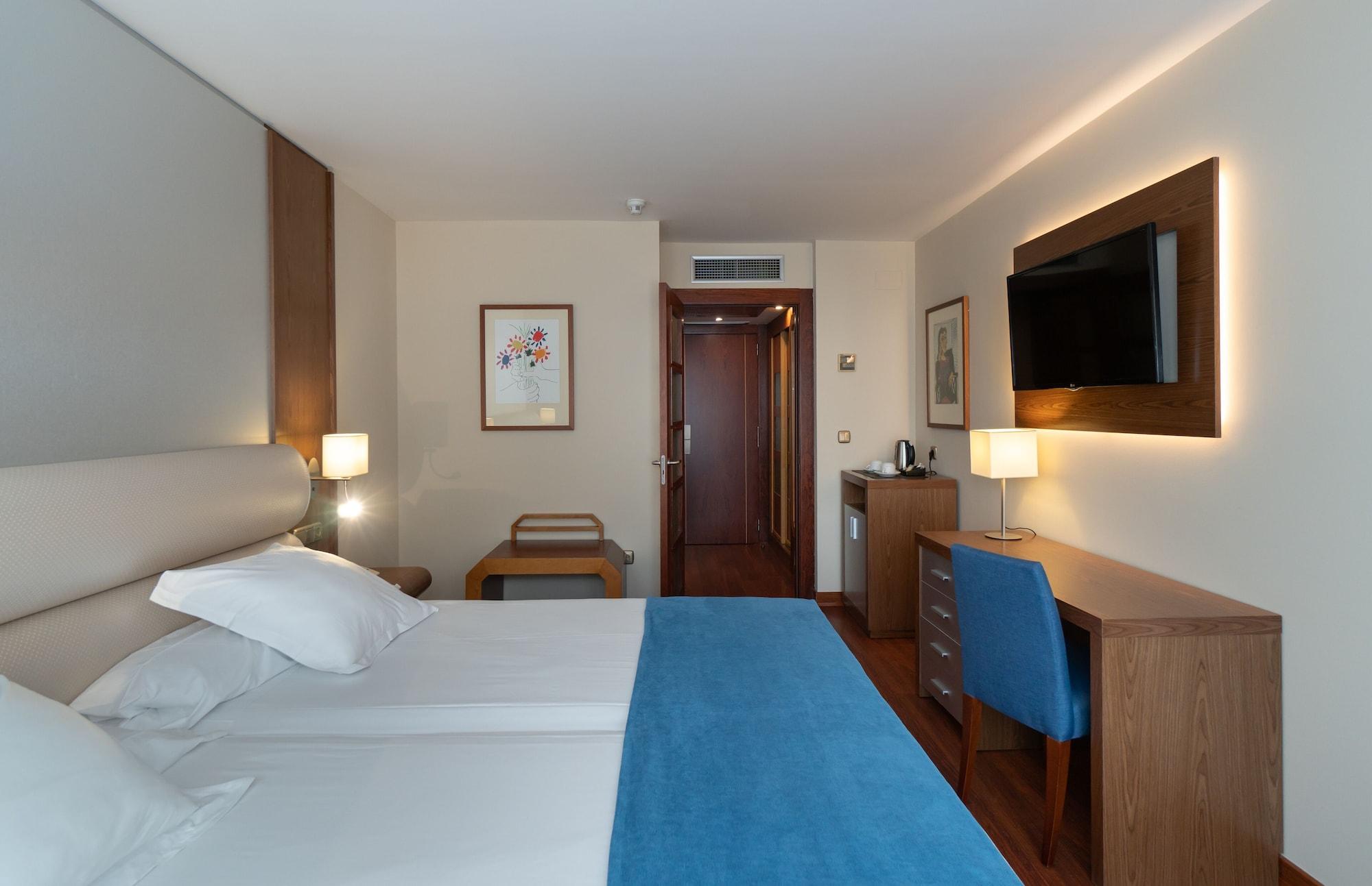 Hotel Ms Maestranza Малага Екстериор снимка