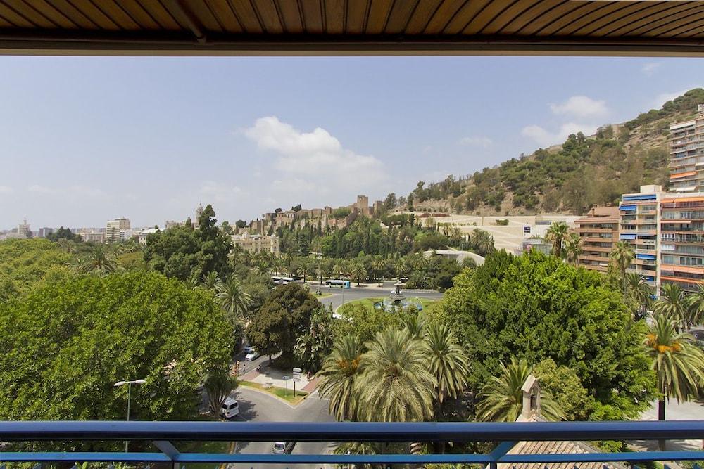 Hotel Ms Maestranza Малага Екстериор снимка