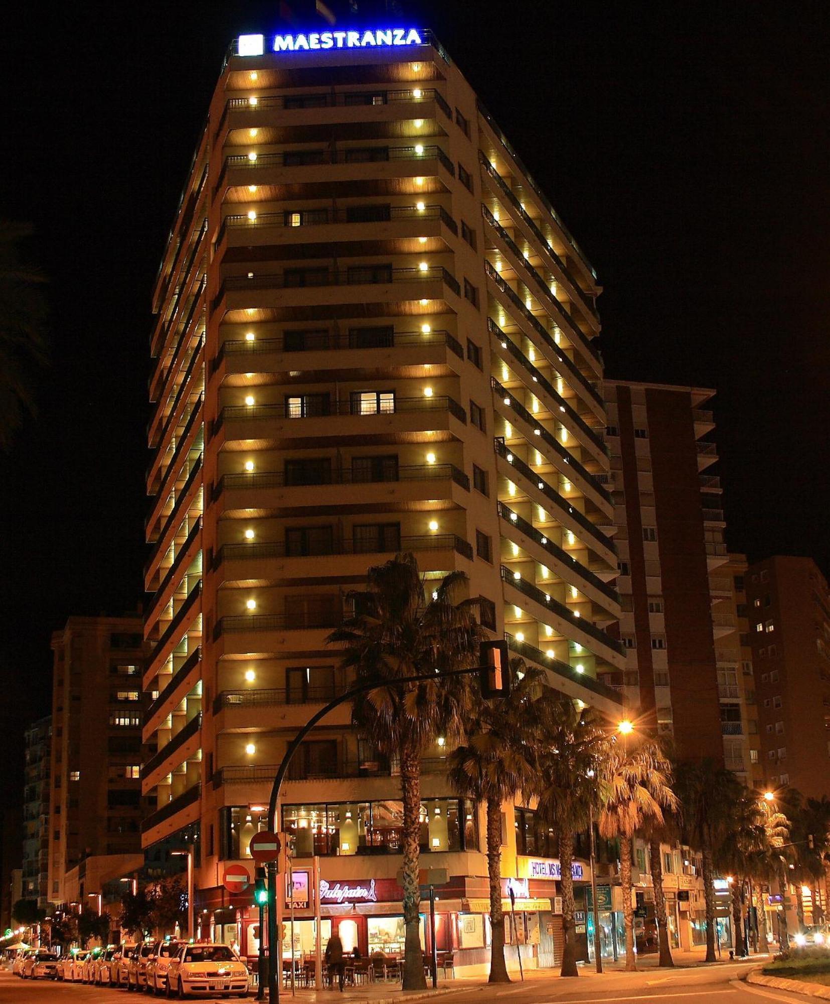 Hotel Ms Maestranza Малага Екстериор снимка