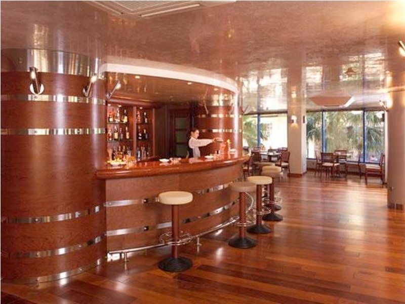 Hotel Ms Maestranza Малага Екстериор снимка