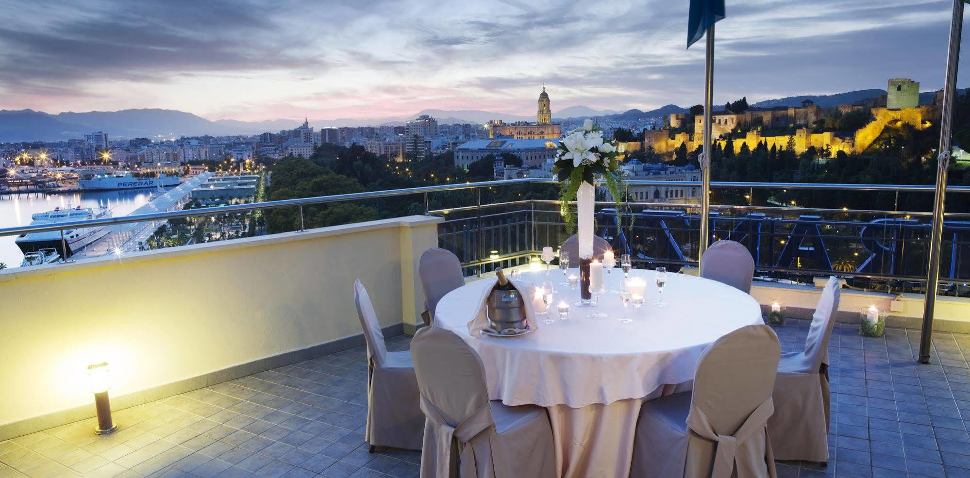 Hotel Ms Maestranza Малага Екстериор снимка