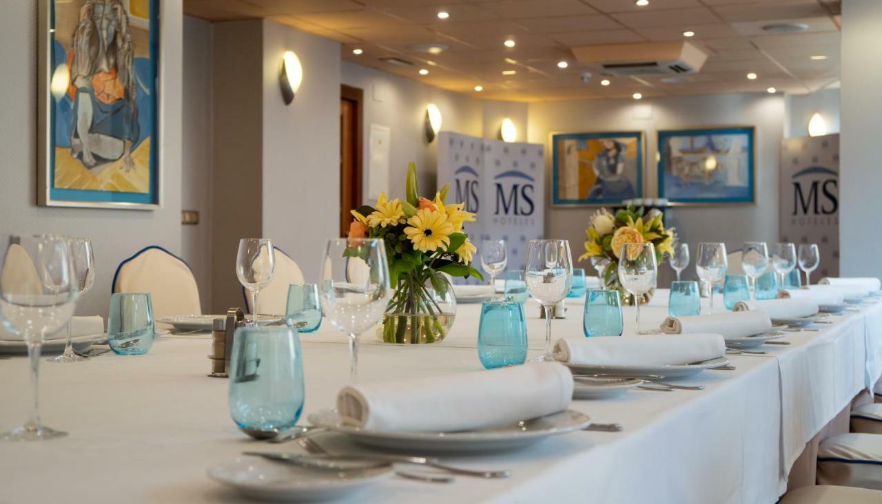 Hotel Ms Maestranza Малага Екстериор снимка