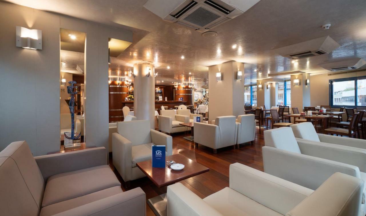Hotel Ms Maestranza Малага Екстериор снимка